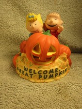 Peanuts Gang  "The Great Pumpkin" Lighted Figurine