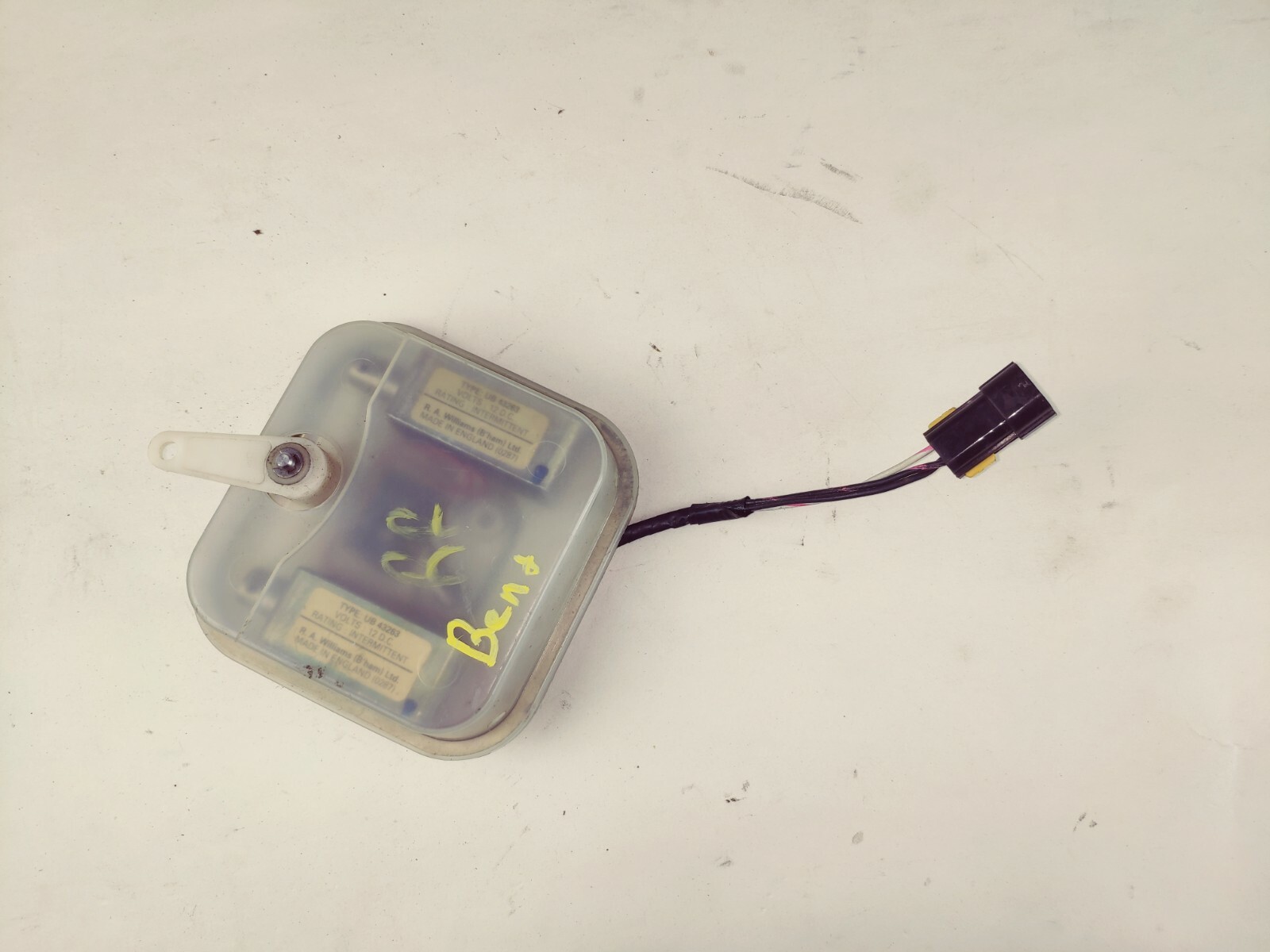 Bentley Eight 1987 REAR RIGHT locking door Solenoid ub43263
