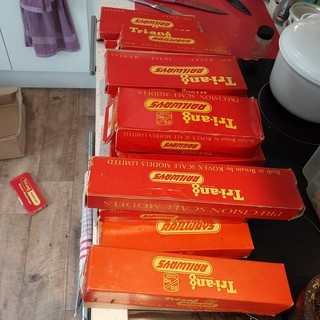 Job Lot of Triang Standard & Series 3 Track points etc inc less common pieces