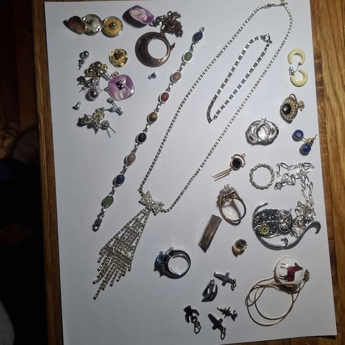 Antique vintage jewelry lot Necklace ring charm gold & Silver tone Earrings