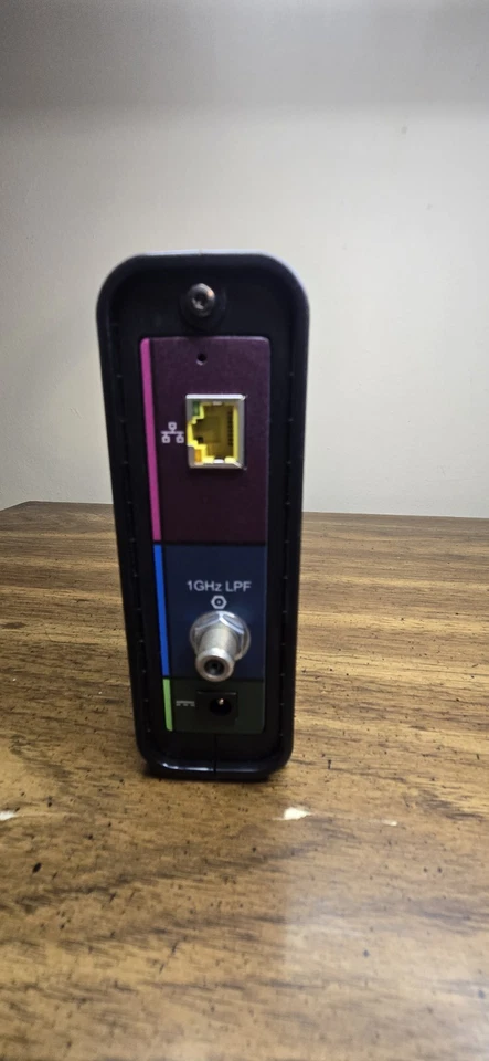 ARRIS SURFboard SB6190 DOCSIS 3.0 32 x 8 千兆电缆调制解调器黑色 ~ 开箱 — 第 3/4 张图片