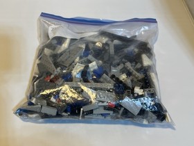 LEGO Marvel 76032 The Avengers Quinjet City Chase. Only The Jet.