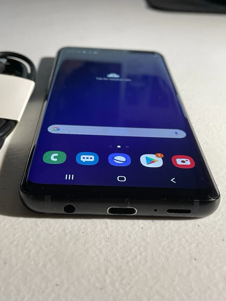 Samsung Galaxy S9 64GB Unlocked Black (5095) - Image 2 of 4