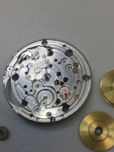 Vintage Certina Cal.25-651 Uhrwerk für Ersatzteile/Reparatur Unruh gut - Bild 10 von 10