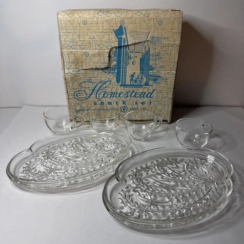 Vintage Federal Glass Homestead Snack Set 4 Plates 4 Cups Clear Glass Plant