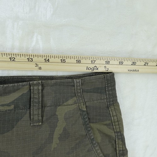 Old Navy Camo Cargo Shorts Men's Green Camouflage Size 36/10 Stretch woods Camp - Picture 11 of 17