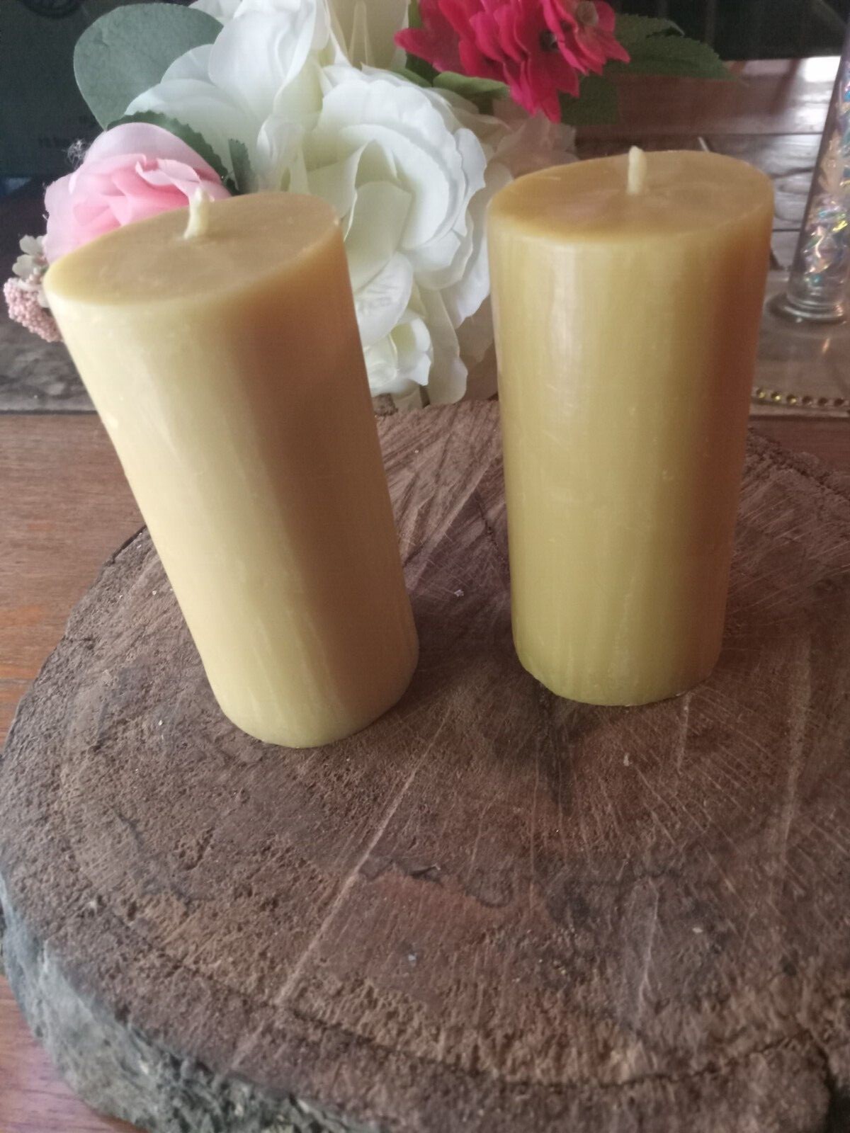 100% Pure Beeswax Pillar Candles (2)/ Cotton Wick Unscented Non-toxic Handmade