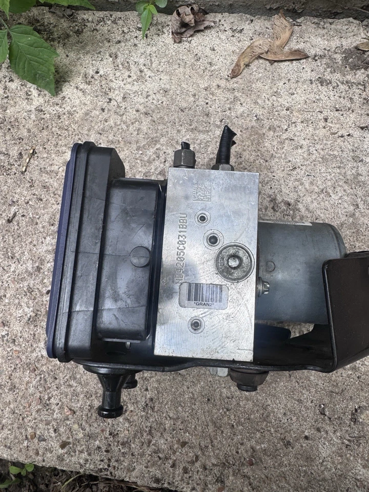 Jeep Grand Cherokee Durango 2014 2015 módulo de bomba ABS fabricante de equipos originales Foto 4 de 4