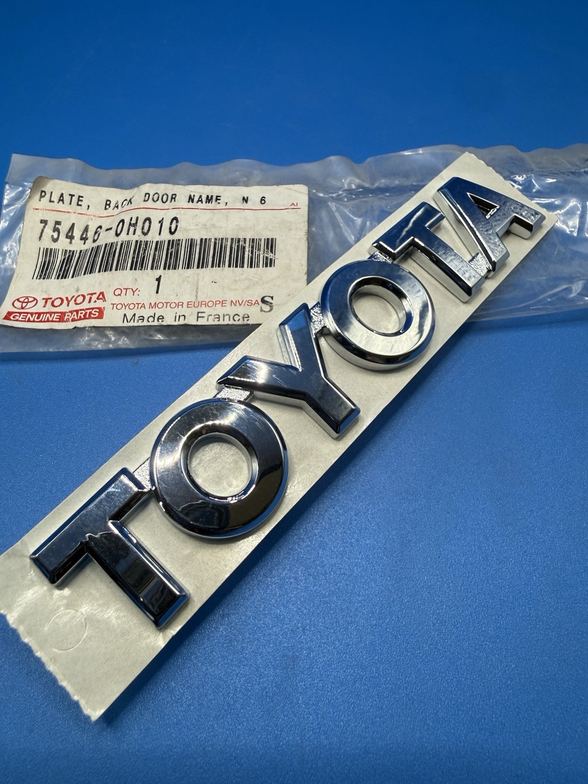 Badge Monogramme Arrière Toyota Aygo Finition Chrome Brillant Haute Qualité