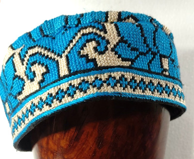 Bukharin Kippa Yarmulke Blue and White Pre-owned with few small snags Fits 7 1/4