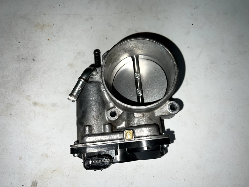 2019-2022 SUBARU FORESTER 2.5L H4 GAS ENGINE MOTOR THROTTLE BODY 16112AA520 OEM - Image 3 of 4