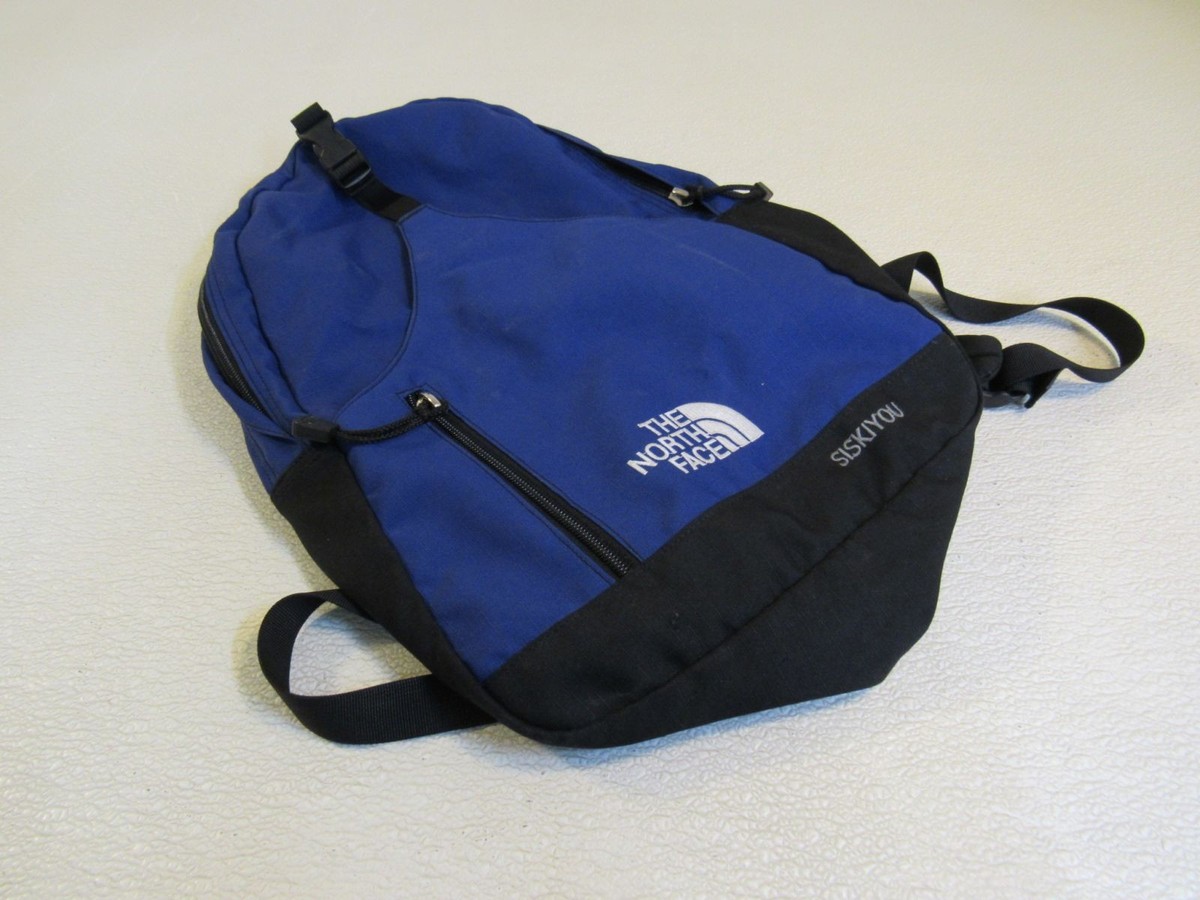 north face black original blue backpack The Recon TNF Blue/TNF pull zippers are easy to grab The North Face Siskiyou Backpack