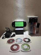 PSP 1001 w/ 8 games, 2 movies