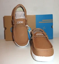 Hey Dude Wally Youth Tan Slip On Shoe US Y2-L3 EU 34