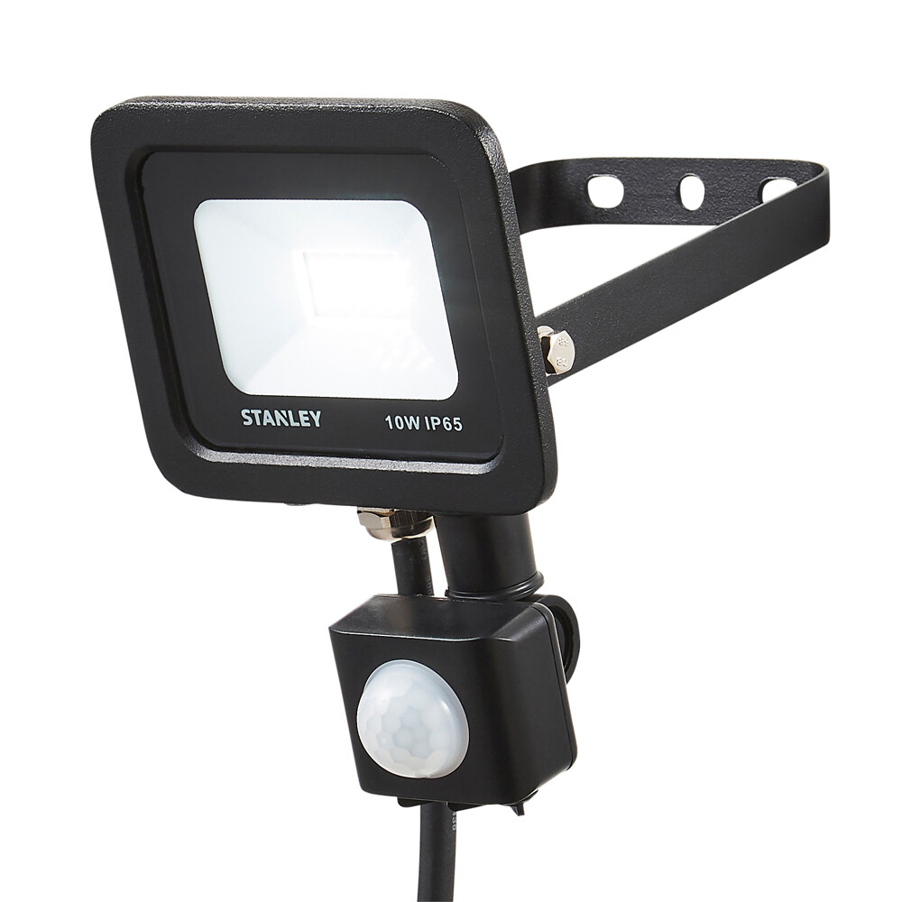Stanley Floodlight 10W Slimline Garden IP65 LED With PIR Motion Sensor- Black