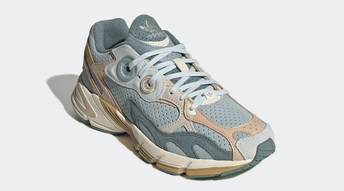 adidas Astir Womens Blue Tint Grey Trainers Size UK US *REFSSS179