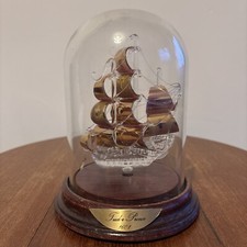 Tudor Prince 1601 Rose Glass Ship Display Piece Beautiful Rare Vintage Wood Base