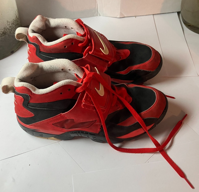 Size 9.5 - Nike Air Diamond Turf Challenge Red Black for sale