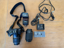 Nikon D D5000 12.3MP Digital SLR Camera - Black Kit w/ VR AF-S DX 18-55mm...