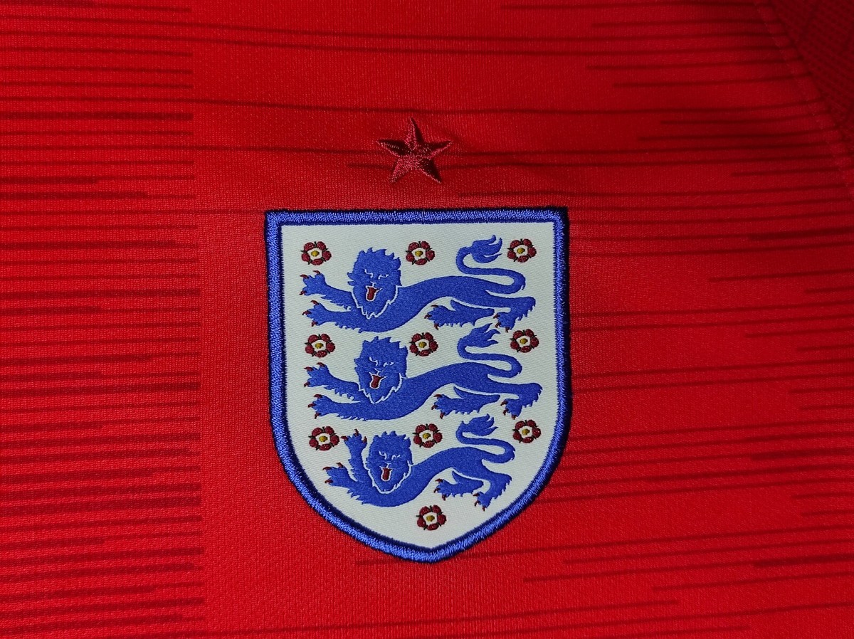 ENGLAND 2018-19 AWAY SHIRT NIKE 893982-600 JERSEY SOCCER