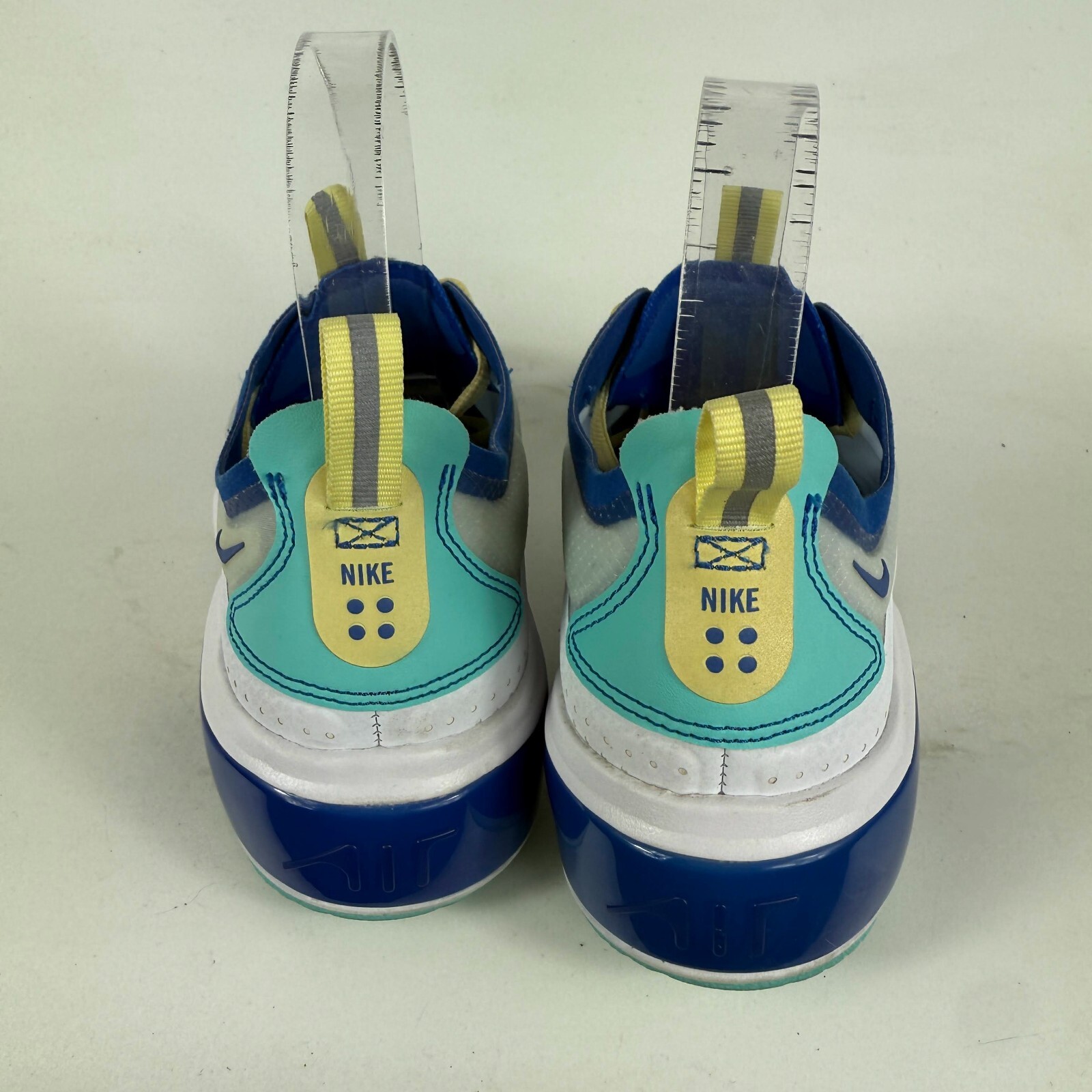 Nike Air Max Dia SE Sneakers Women's 7 White Low Top Running Athletic Shoes thumbnail 7