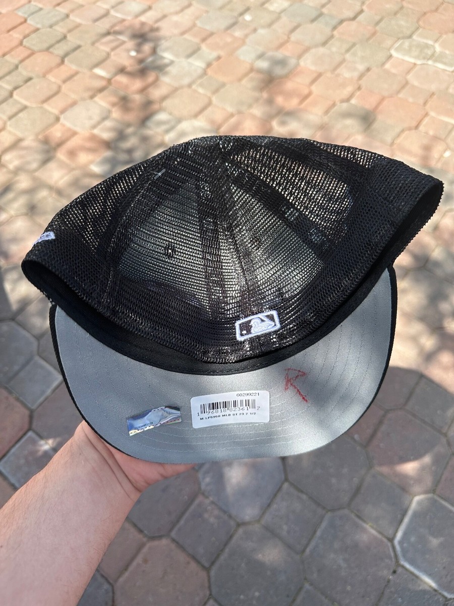 Chicago White Sox Black Hat New Era 23 Side Patch 59FIFTY