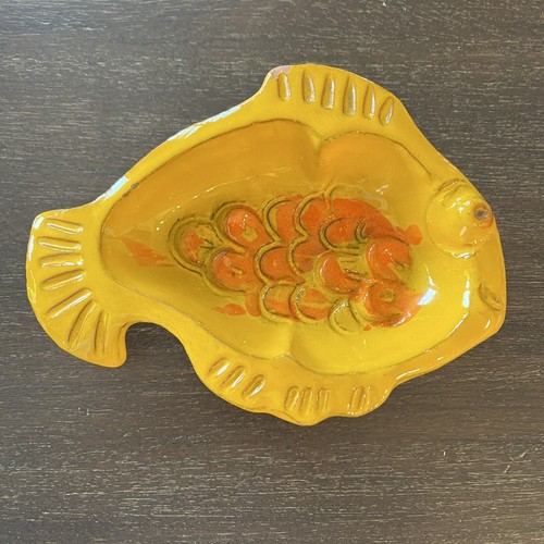 Pacific Stoneware Fish B Welsh MCM Vintage 1970 USA Small Bowl Dish Decor - Afbeelding 1 van 11