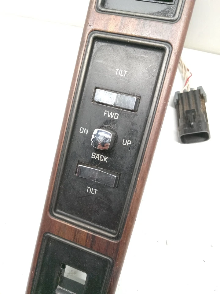 Oldsmobile 98 1991-1994 interruptor de ventana principal del lado del conductor delantero izquierdo OEM Foto 3 de 4