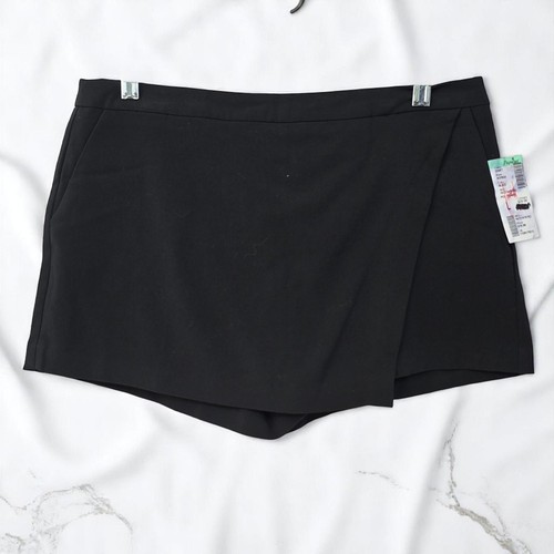 Papaya Woman Skort Shorts Large Black Wrap Front Casual Everyday Stretchy NWT