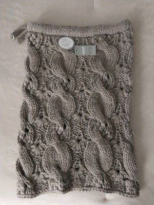 NWT Aerie Winter Knit Face Mask Scarf Balaclava Chunky Snood Soft Turtleneck 