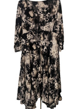 Simply Vera Wang Floral Dress (XL), Pre-Owned – Excellent Condition |