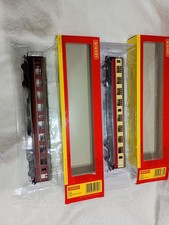 HornbyR4700 and R4620A coaches both in excellent condition Boxes also