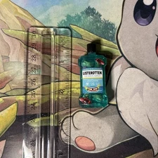 Zuru Mini Brands Mega Gross Series 2- Liserotten Mini Figure