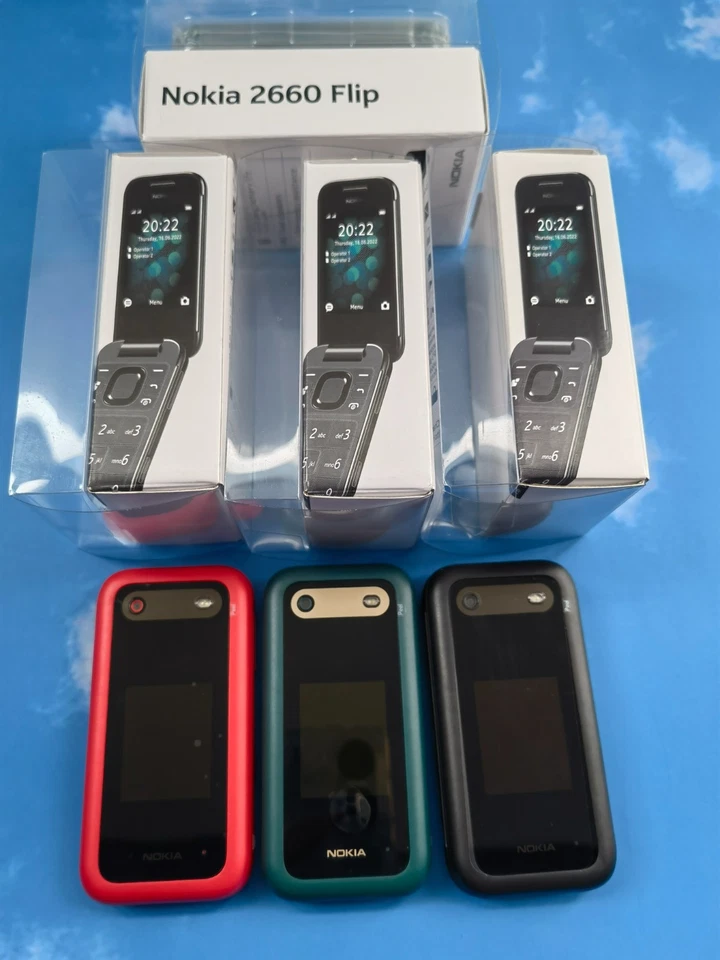 GOOD Nokia 2660 Flip 4G-128 MB-Black/Red/Green/Blue (unlocked)  2.8in flip phone - Image 4 of 4