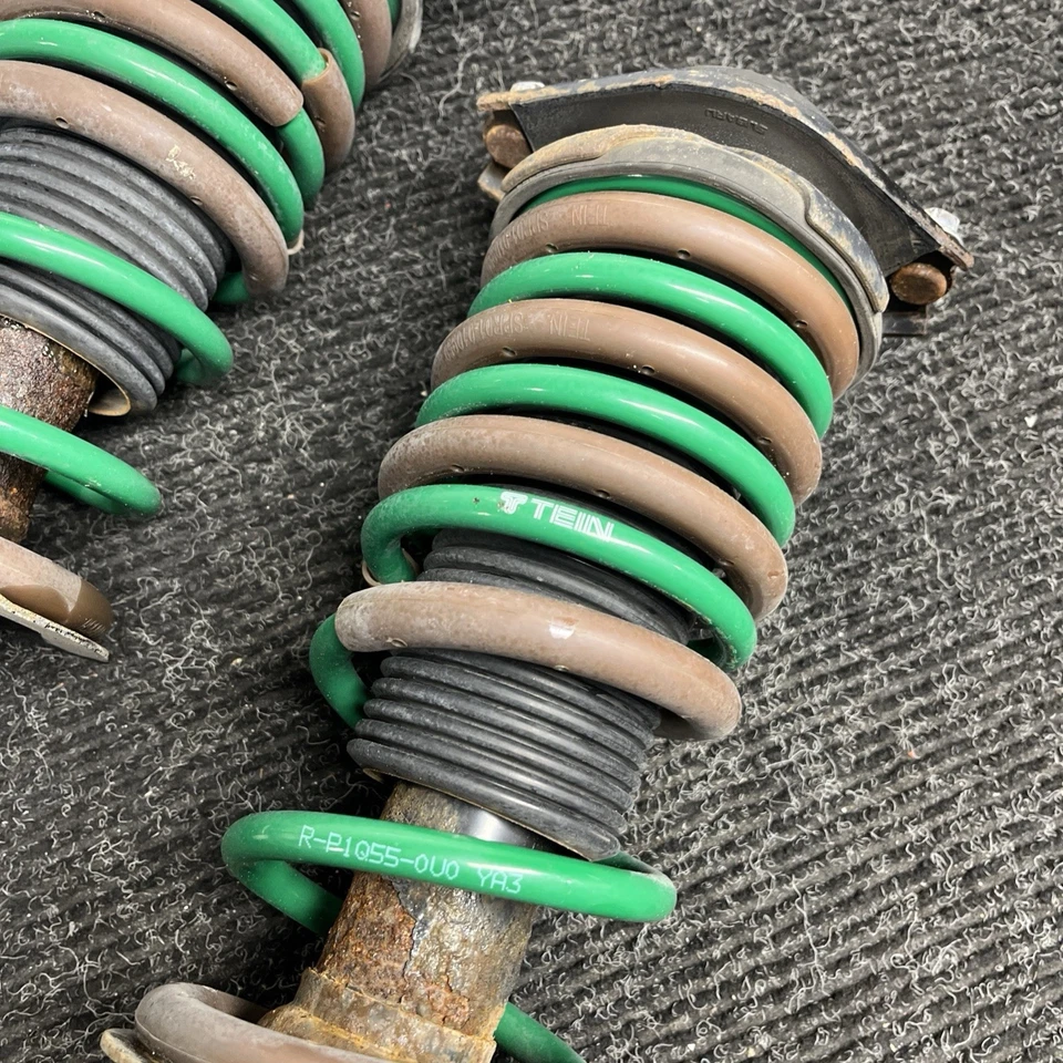 ☑️ Puntales OEM con resortes reductores Tein suspensión Subaru BRZ Toyota 86 Scion FRS Foto 4 de 4