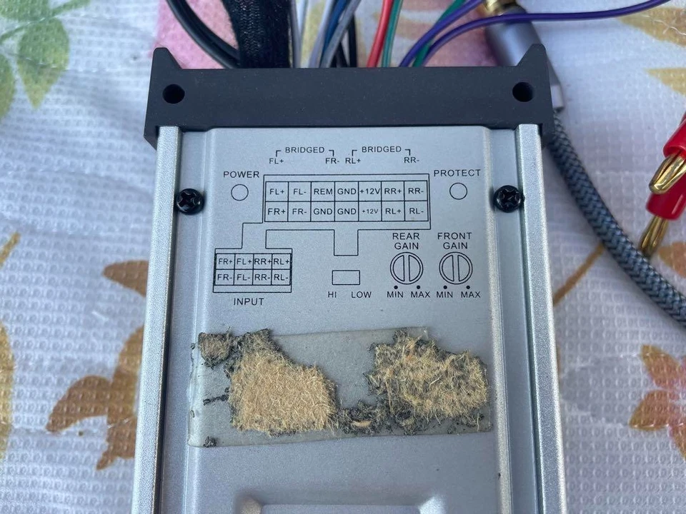 Amplificador Nakamichi NGTD4 4/3/2 canales Clase-D - Usado funcionando Foto 3 de 4