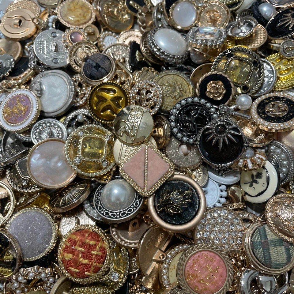 50 Replacement Sewing Buttons Mixed Styles Vintage Style Handmade Craft Supplies - Image 2 of 4