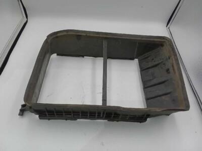 T0000155845 case bracket right 1587332 RENAULT ESPACE V 02.2015- 1598 2015
