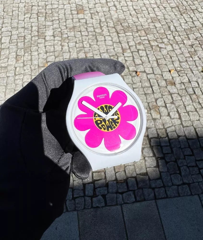 Montre Swatch Fleur Hour SO32M104 Montre Silicone Fleur Rose