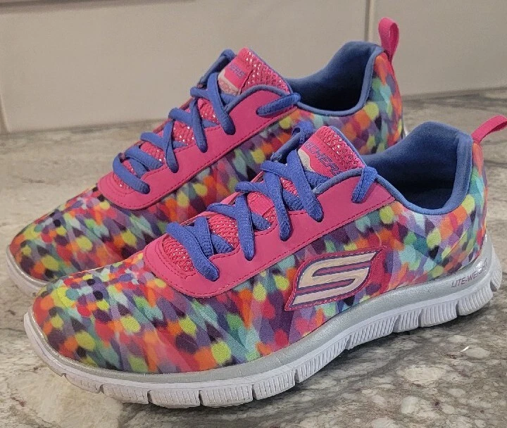 Women's skechers size best sale 4