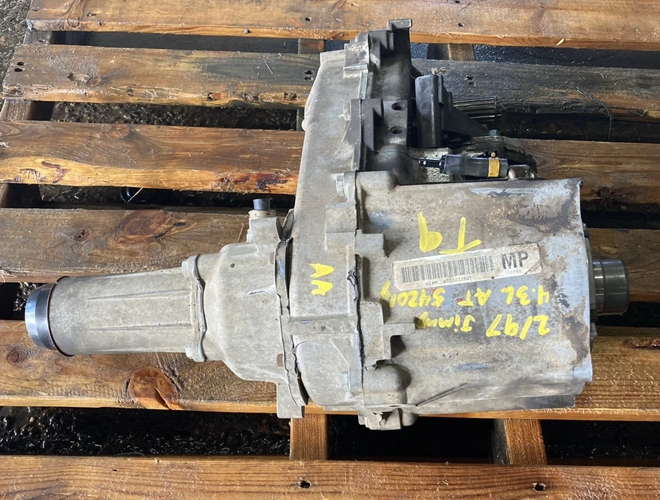 1996-2004 Chevrolet S10 Sonoma Blazer Jimmy 4.3 A/T 4x4 Transfer Case 233C - Image 2 of 4