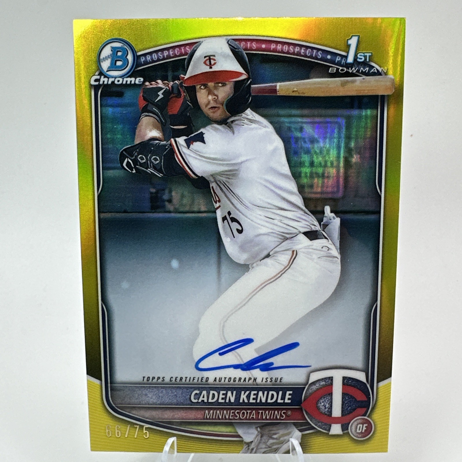 CADEN KENDLE 2025 BOWMAN CHROME 1ST AUTOGRAPH YELLOW REFRACTOR AUTO /75 Q4920