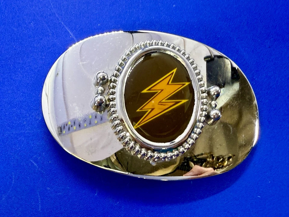 Lightning Bolt Strike descarga eléctrica flash cabujón en hebilla de cinturón reflectante Foto 4 de 4