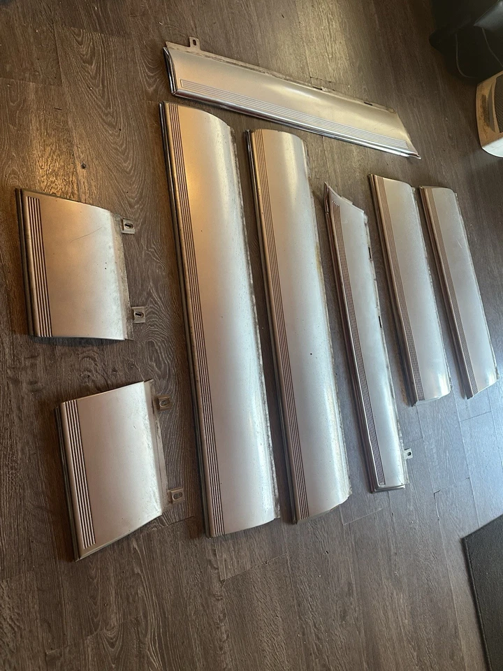 1990-1992 Cadillac Brougham Cladding Trim Body Panel Moldings OEM Gray 90 91 92 - Image 2 of 4