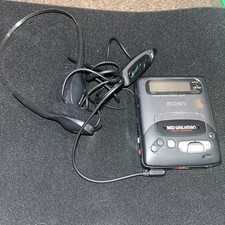 Sony MD Walkman MZ-R2 Not Tested Parts w/headphone as is parts