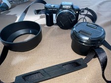 SONY CYBER-SHOT DSC H-3 CAMERA 8.1 ZEISS LENS COVER HOOD BATTERY  CHARGER