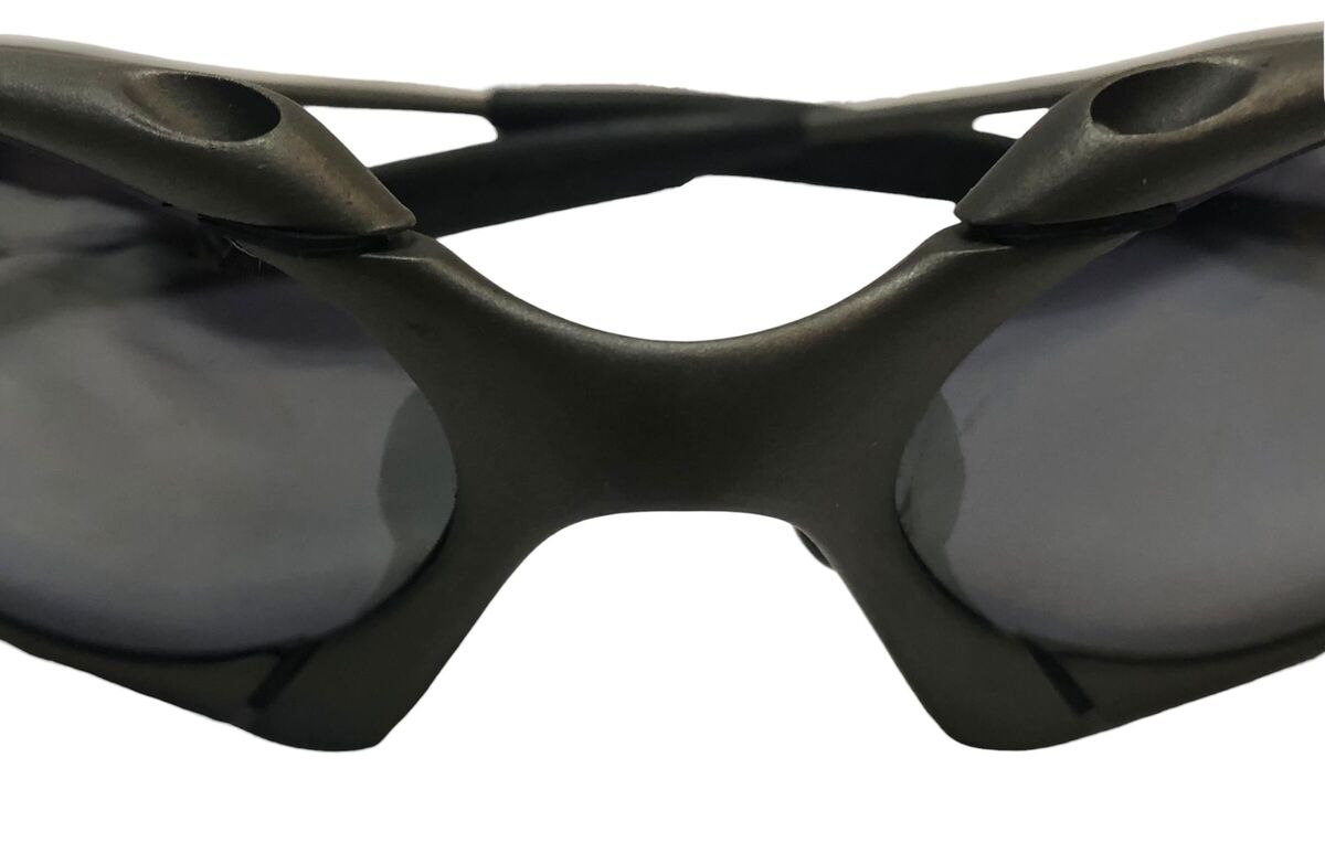 OAKLEY Romeo Sunglasses Black Iridium Lenses X-Metal Frame OAKLEY Romeo Sunglasses Black Iridium Lenses X-Metal Frame