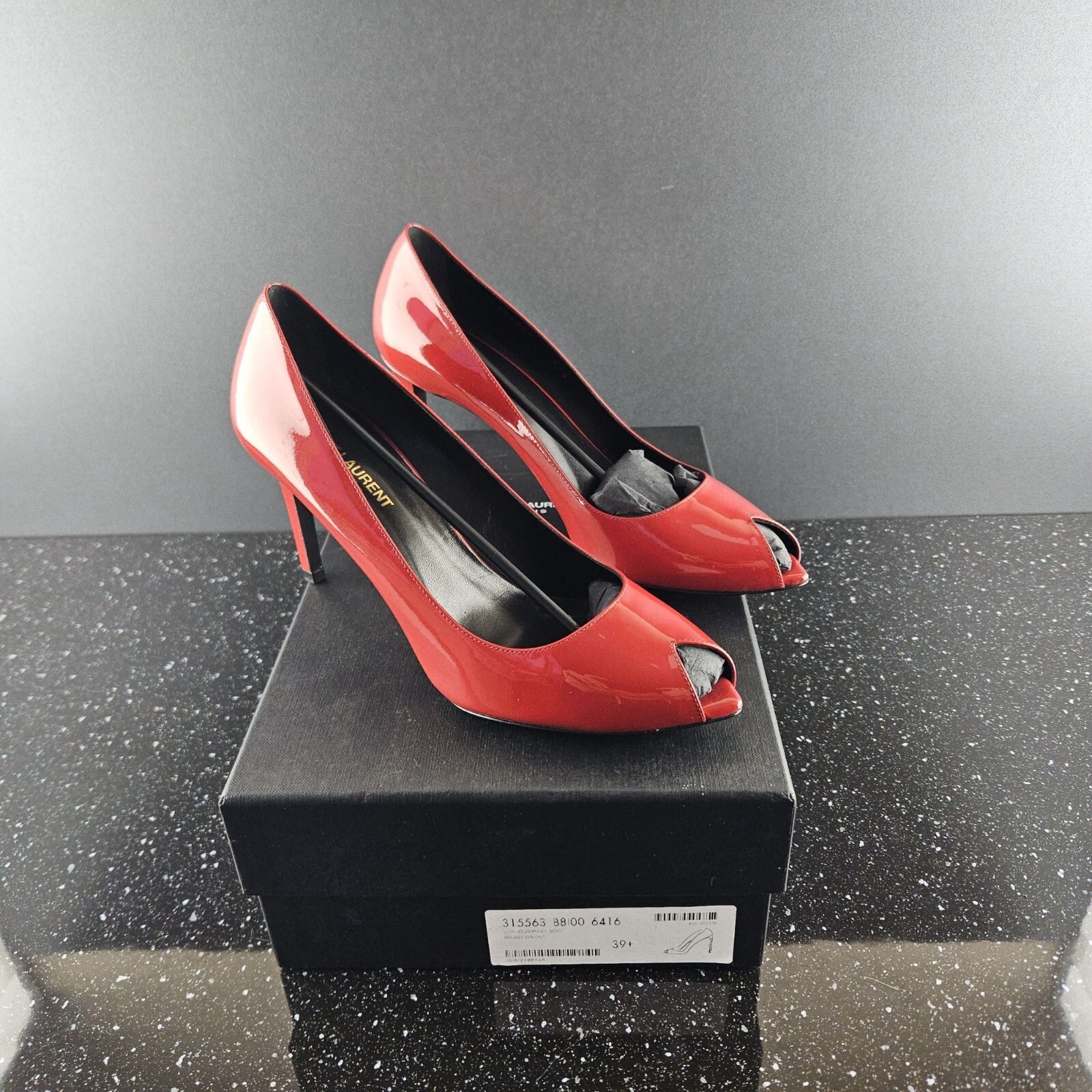 Decolte donna Saint Laurent Paris in vernice con tacco a spillo taglia EU 39 5