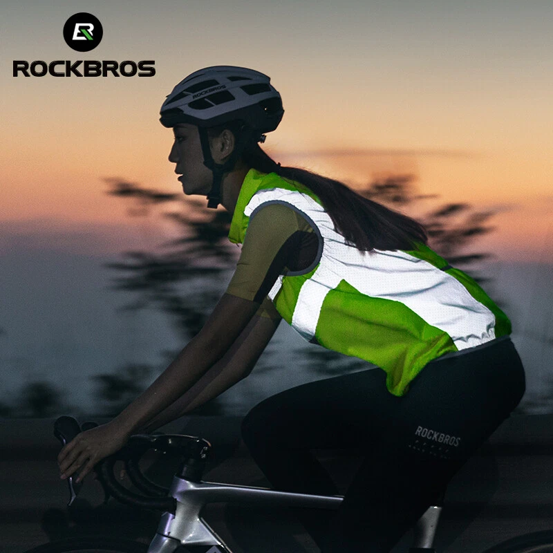ROCKBROS Men's High Visibility Cycling Wind Vest Sleeveless Reflective Gilet - Image 4 of 4