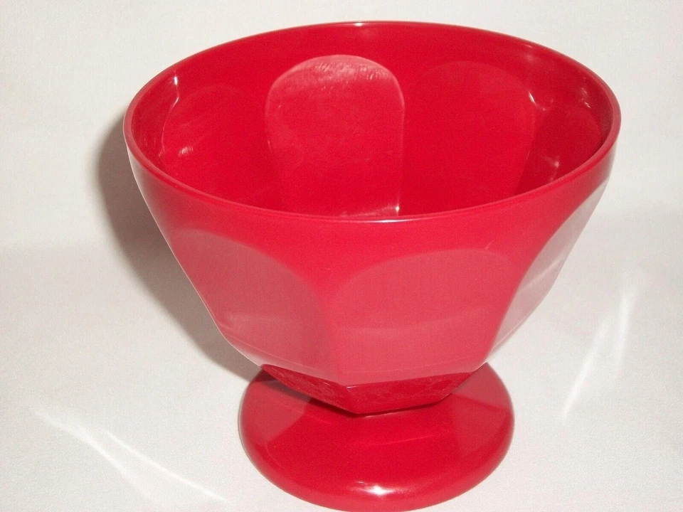 Red Plastic Ice Cream Sundae Dessert Bowls Set 6 Picnic Pool BBQ Party - Image 4 of 4